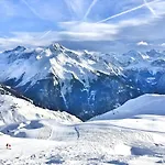 Alouette Chalé *